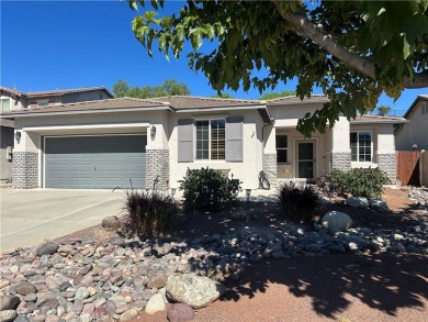 Lake Home For Sale in Lake Elsinore, California