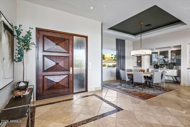A sophisticated blend of soft contemporary and traditional - photo 11