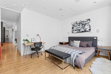 Welcome to Residence 2S/3S at 16 Desbrosses Street, a cavernous - photo 16