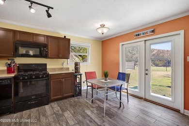 Live where the Gulf Coast lifestyle meets everyday comfort at - photo 17