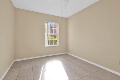 Enjoy preserve-facing privacy in this first-floor 3-bedroom - photo 19