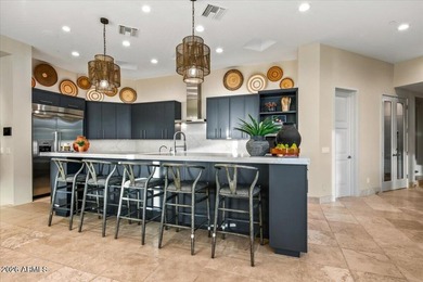 A sophisticated blend of soft contemporary and traditional - photo 20