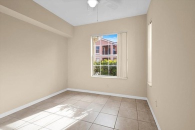 Enjoy preserve-facing privacy in this first-floor 3-bedroom - photo 21