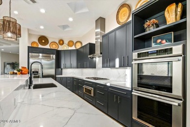 A sophisticated blend of soft contemporary and traditional - photo 22