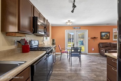 Live where the Gulf Coast lifestyle meets everyday comfort at - photo 22