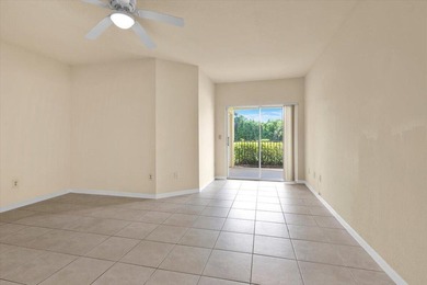 Enjoy preserve-facing privacy in this first-floor 3-bedroom - photo 30