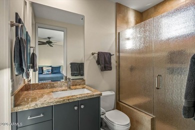 A sophisticated blend of soft contemporary and traditional - photo 37
