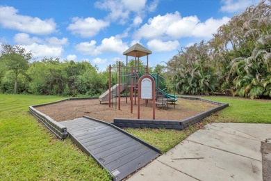 Enjoy preserve-facing privacy in this first-floor 3-bedroom - photo 39