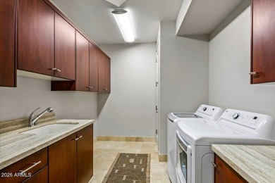A sophisticated blend of soft contemporary and traditional - photo 44