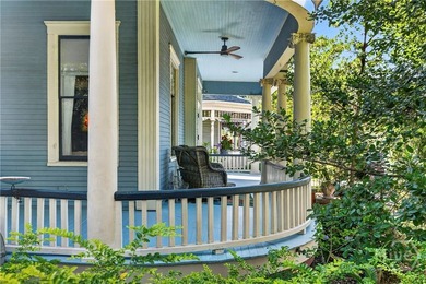 Make one of Savannah's most sought-after addresses in the heart - photo 47