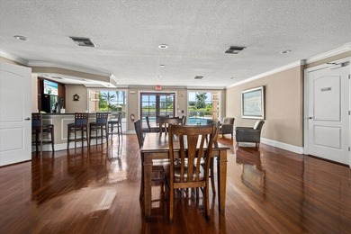 Enjoy preserve-facing privacy in this first-floor 3-bedroom - photo 47