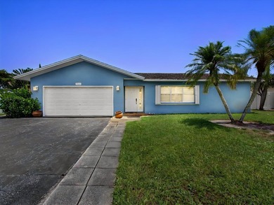 Located just minutes from Town Center Mall and top-rated schools - photo 3