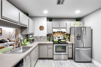 Lake Condo For Sale in Sunrise, Florida