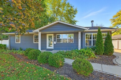 (private lake, pond, creek) Home For Sale in Plano Illinois