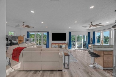 WELCOME TO PARADISE to your beautiful southern dream with a - photo 44