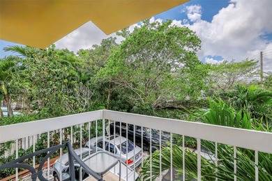 Spectacular Waterfront DUPLEX Property just Steps from Downtown - photo 3