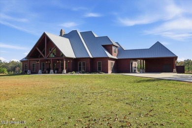 Whispering Pines Plantation is one of the finest High Fenced - photo 2