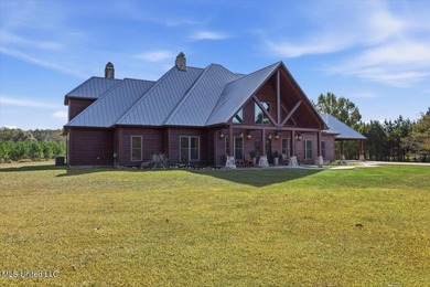 Whispering Pines Plantation is one of the finest High Fenced - photo 4