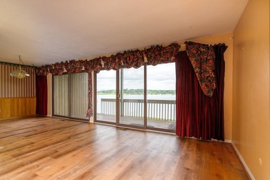 Live the lake lifestyle you've been dreaming of! Rarely - photo 9