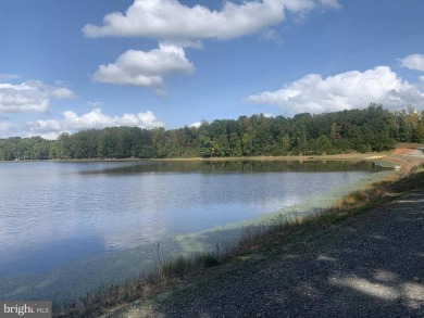 Lake Acreage For Sale in Louisa, Virginia