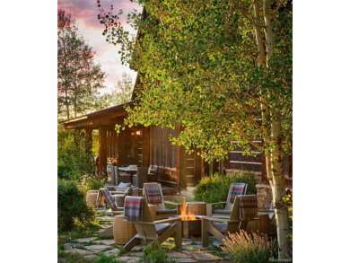 Stunning Mountain Modern Rustic Estate on private Emma Lake - photo 12