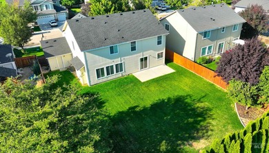 Nestled in Northwest Meridian, this updated home blends space - photo 20
