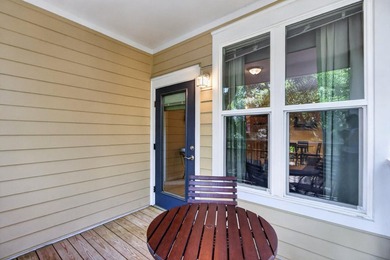 Beautifully maintained 3 bedroom, 2 bath third-floor condo in - photo 22