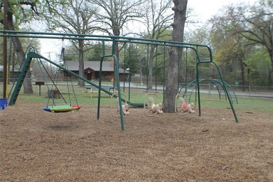 2 fenced lots, 1 great house! Priced well below Henderson County - photo 32