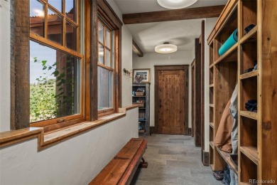 Stunning Mountain Modern Rustic Estate on private Emma Lake - photo 48