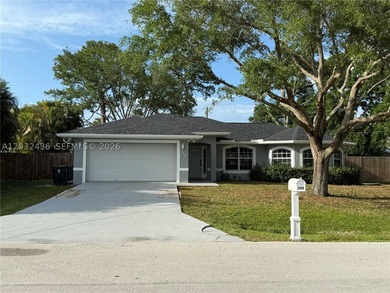 St. Lucie River Home For Sale in Port Saint Lucie Florida