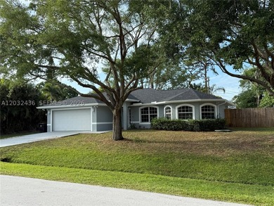 Beautifully renovated 3-bedroom, 2-bath CBS construction home - photo 2