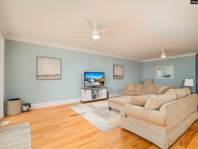 The Lake Murray home you've been waiting for is now on the - photo 3