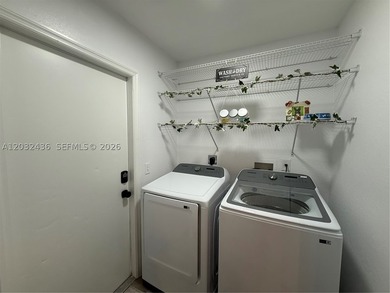 Beautifully renovated 3-bedroom, 2-bath CBS construction home - photo 7