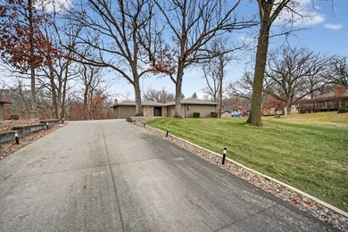 Saylorville Lake Home Sale Pending in Johnston Iowa