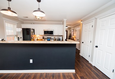 Welcome to 423 Rexford Drive, a well located, single level