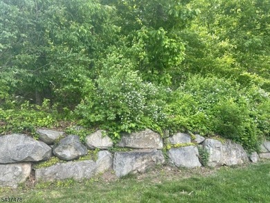 Opportunity awaits in this private end-unit townhouse, offering - photo 4