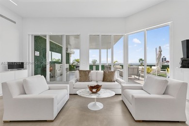 Unique, modern multi-level penthouse in the highly desirable - photo 11