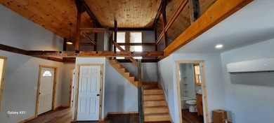 Charming renovated Farmhouse with views of the Sacandaga - photo 11