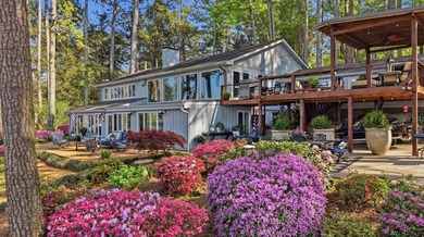 Welcome to 3635 Kings Rd, where lake living is elevated to its - photo 2