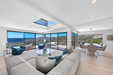 Welcome to a one-of-a-kind Laguna Beach retreat where style - photo 6