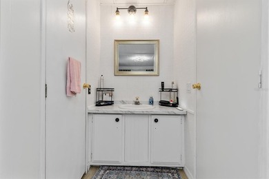 Beautifully furnished home or investment opportunity located in - photo 18