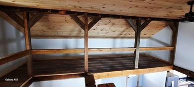 Charming renovated Farmhouse with views of the Sacandaga - photo 19