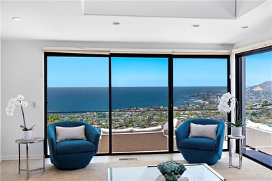 Welcome to a one-of-a-kind Laguna Beach retreat where style - photo 10
