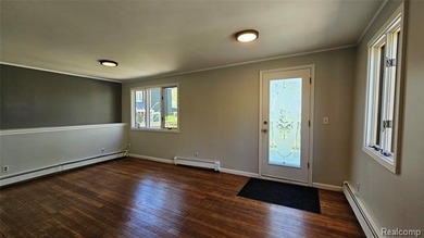 Enjoy lake living without the lakefront taxes. This charming - photo 6