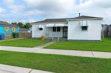 Lake Pontchartrain Home For Sale in New Orleans Louisiana