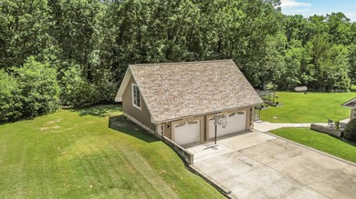 Additional listing photo 2