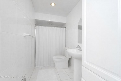 Welcome to 52 Vineland Avenue located in Huguenot. Spacious & - photo 17