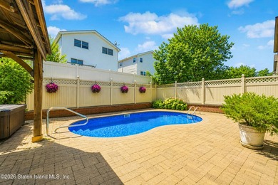 Welcome to 52 Vineland Avenue located in Huguenot. Spacious & - photo 34