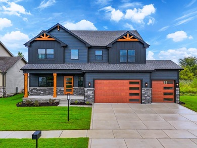 Cedar Lake - Lake County Home For Sale in Cedar Lake Indiana