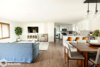 Clear Lake Home For Sale in Clear Lake Iowa